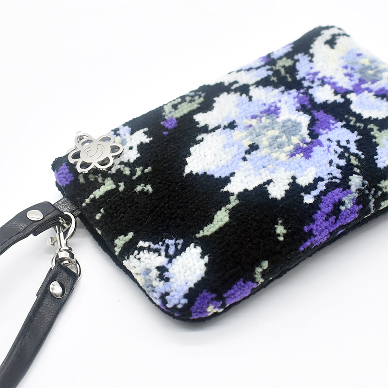 116-74002 ローズソフィア ストラップポーチ