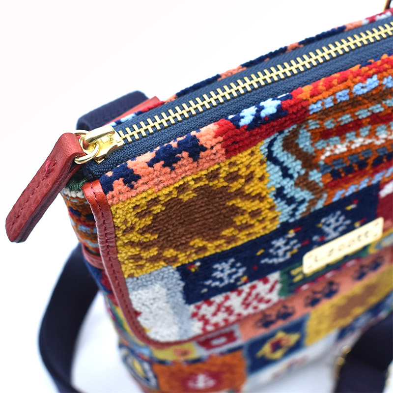 サコッシュとハンカチのお得なセット