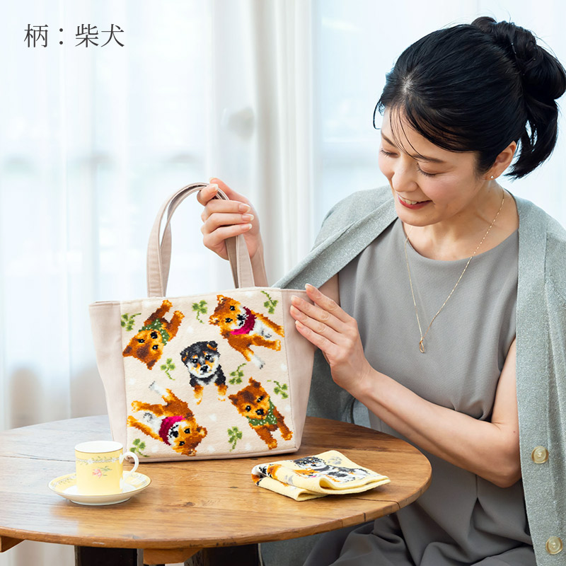 ダックス ミニチュア ダックスフンド 総柄 トートバッグ EjPetit