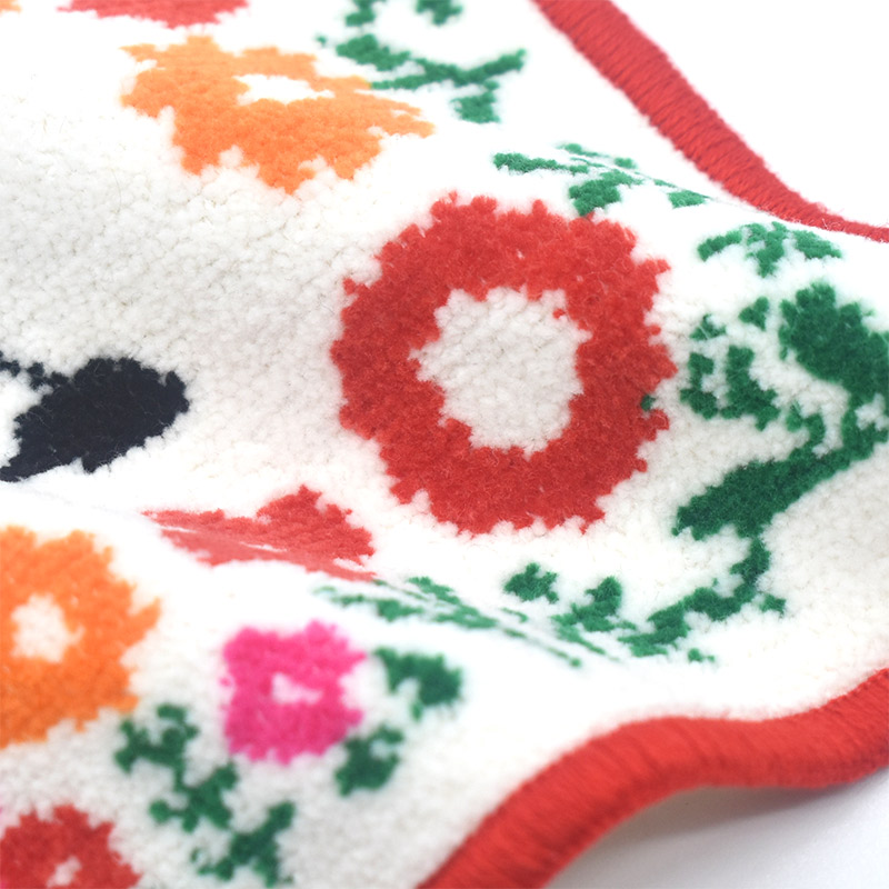 584-51-1u パンダフラワー 内藤ルネ シェニール織 ハンカチ