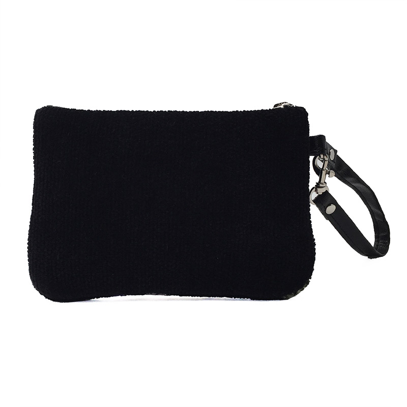 黒 花柄エンボス コインケース RUNE 内藤ルネ × アーンジョー：ストラップポーチ小 コインケース